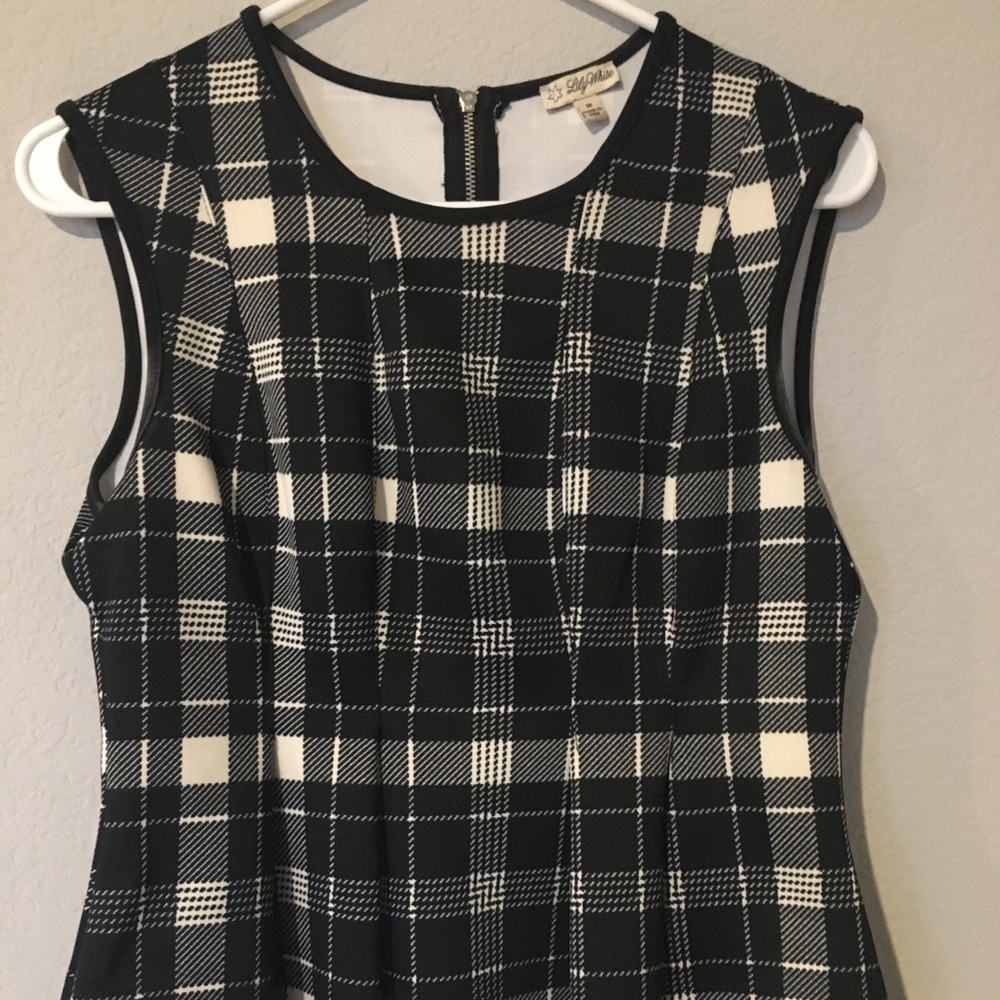 Lily White pleated top